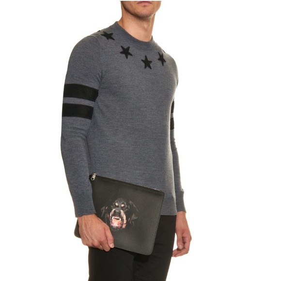 Givenchy Star Wool Grey Sweater - Picture 2 of 16
